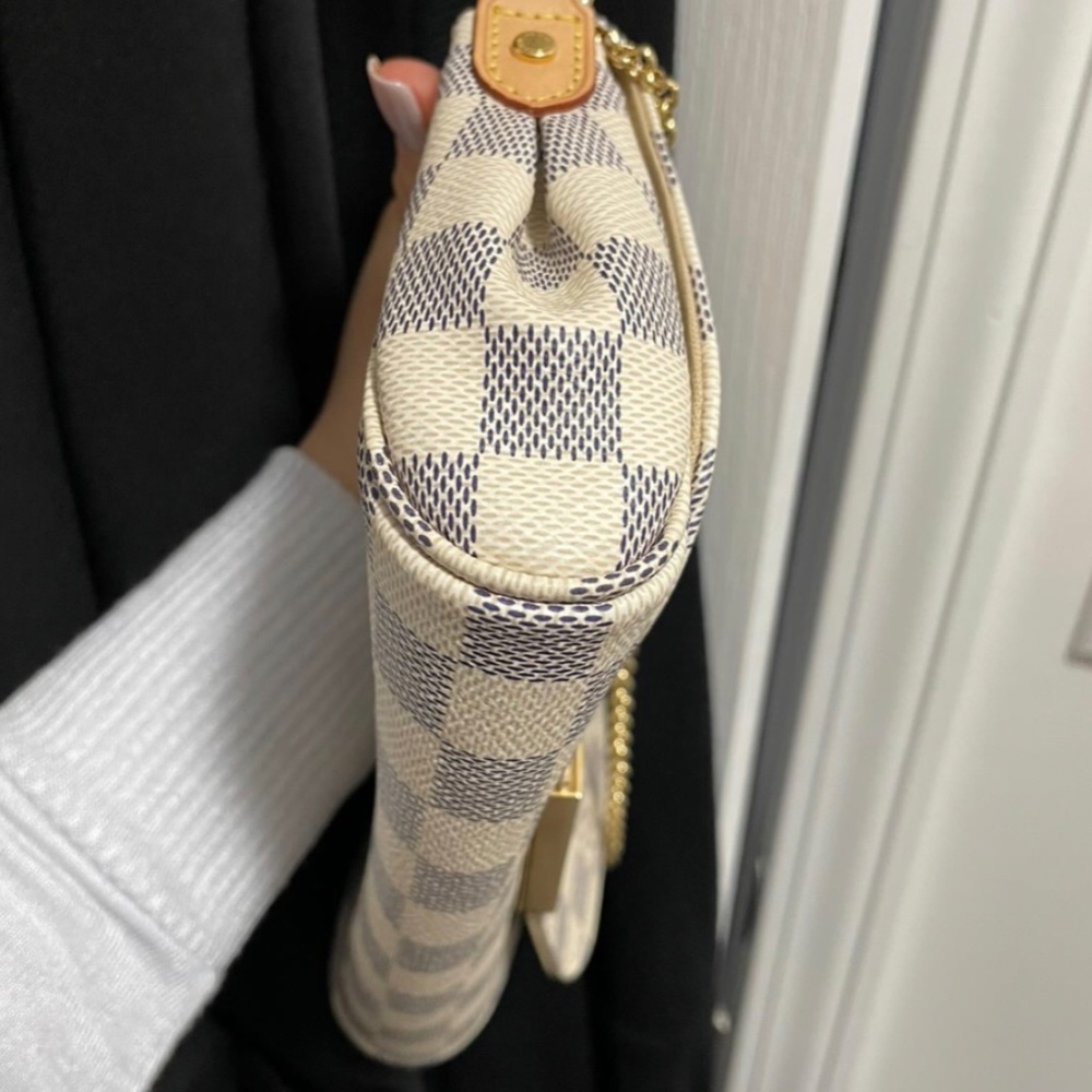 Louis Vuitton Favorite PM - Picture 6 of 7